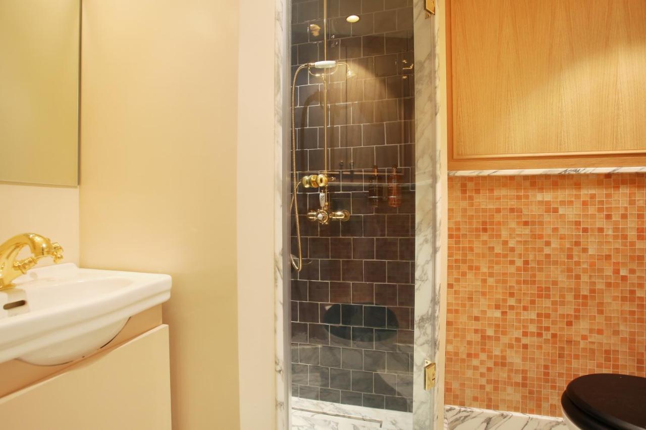 Pick A Flat'S - A Bedroom In Le Marais Paris Ngoại thất bức ảnh